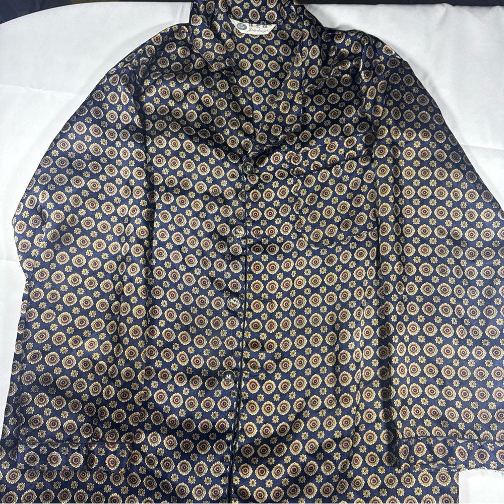 Vintage Jiashiyi Button Down Shirt Pit 23 Inch Legnth 29 Inch